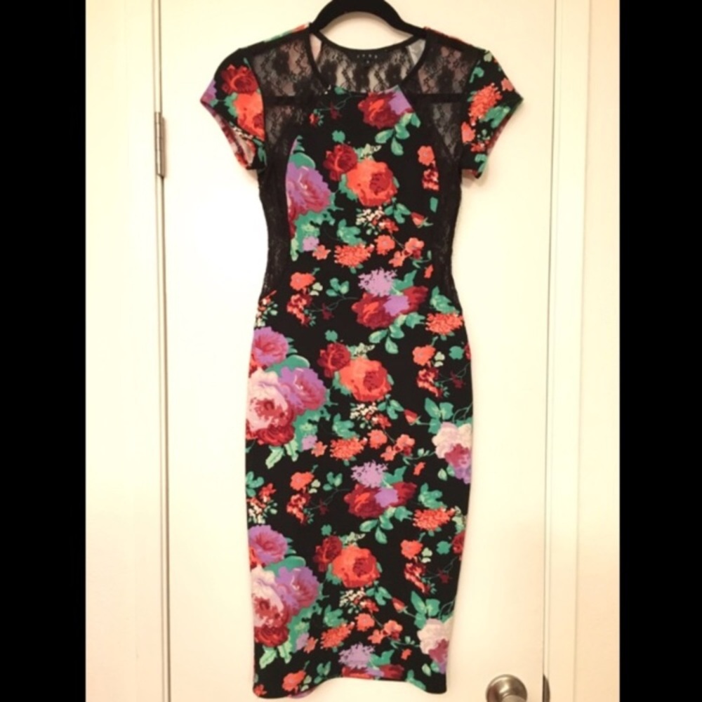 Floral Lace Bodycon Dress